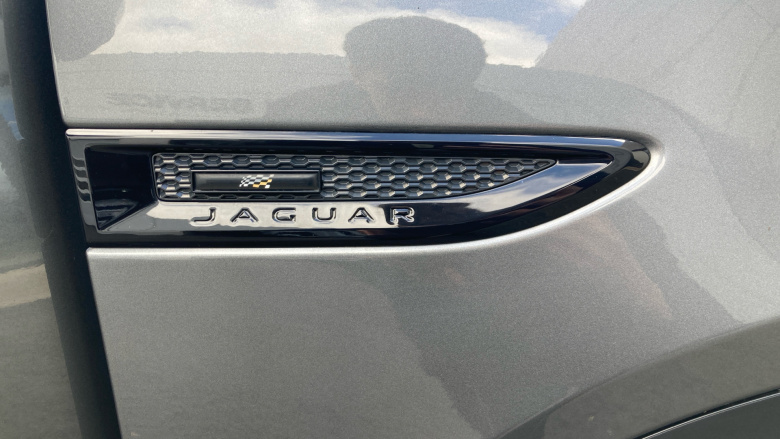 Jaguar E-Pace 2.0d Chequered Flag Edition 5dr Auto Diesel Estate